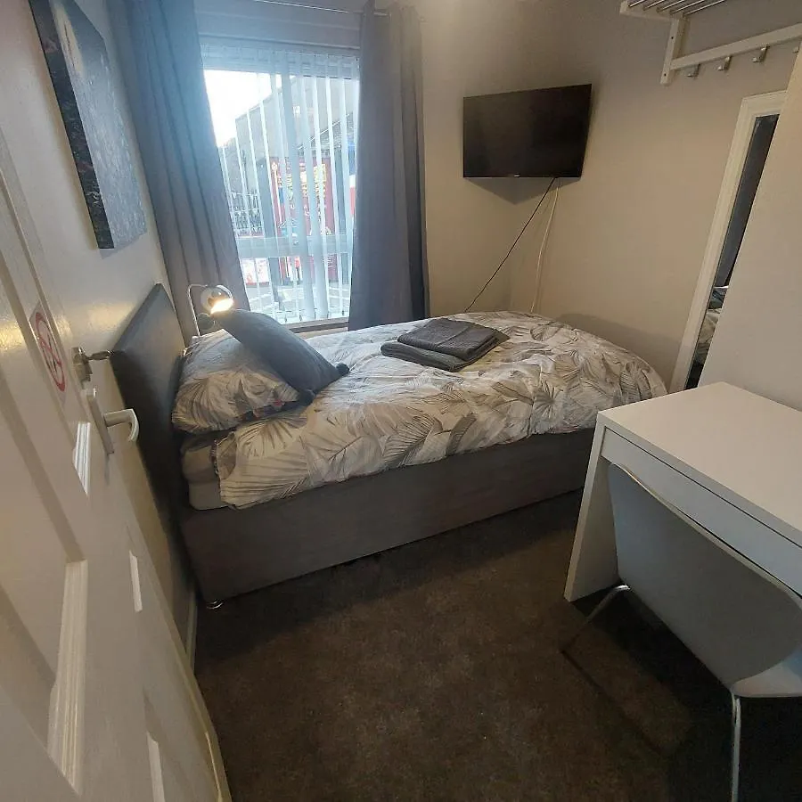 Crimea Street Townhouse Belfast Apartment